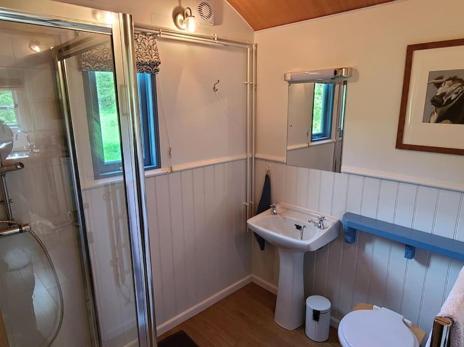 Penn Bergeyn Shepherd'S Huts Эксетер Экстерьер фото