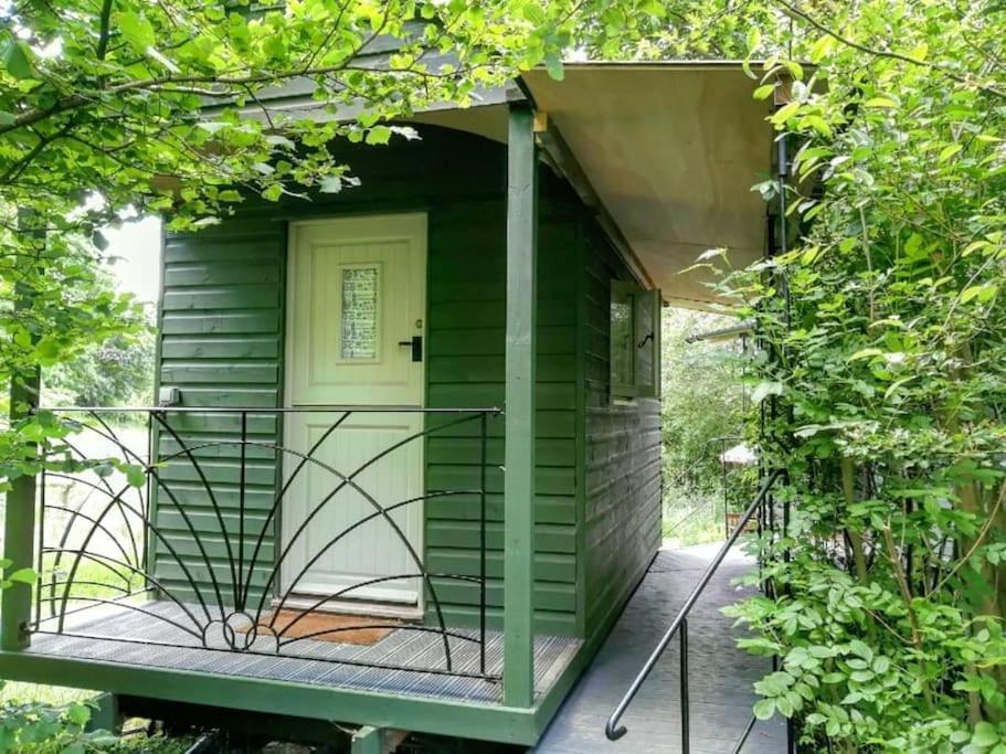 Penn Bergeyn Shepherd'S Huts Эксетер Экстерьер фото